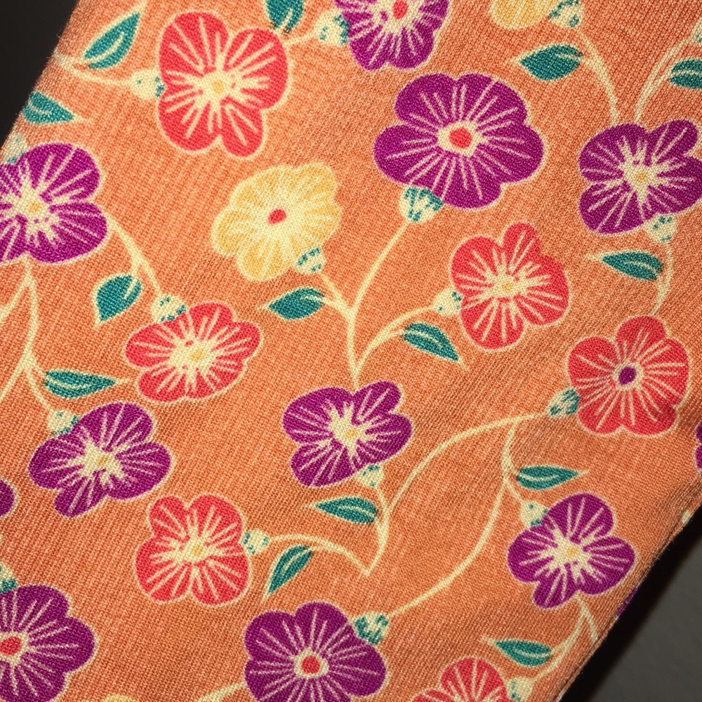 Lularoe Randy tee - Picture 2 of 3